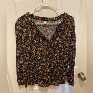Old Navy black floral long sleeve blouse XL